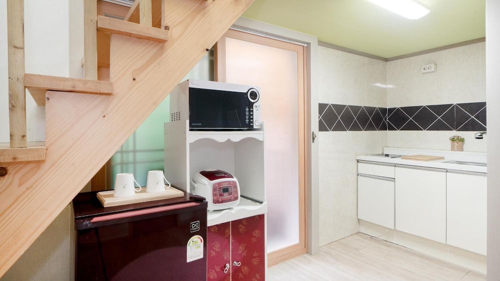 Hwacheon Sky Valley Pension Basic Room, 1 Bedroom (bokcheungTerrace Glamping-6) 8