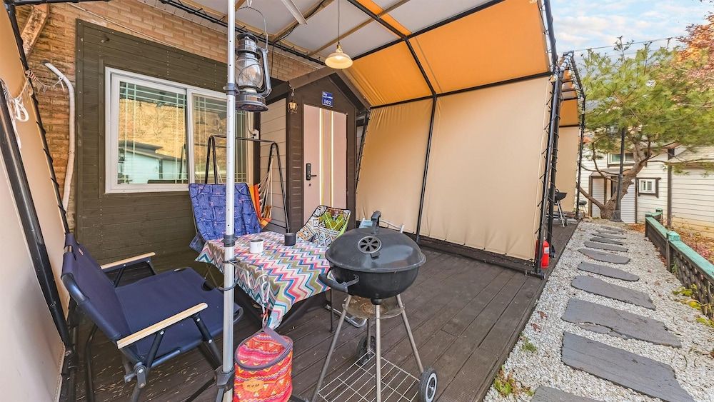 Hwacheon Sky Valley Pension Basic Room, 1 Bedroom (pensyeonhyeonggeullaemping2(twin)) 9