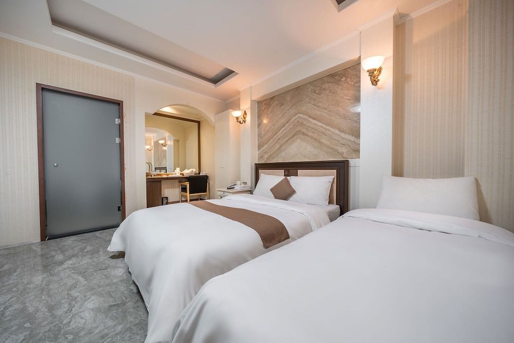 Ansan Seowon Hotel Superior Twin Room 4