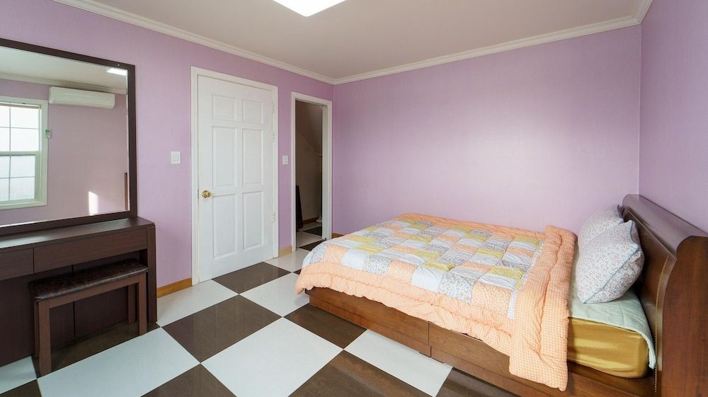 Daebudo Fullhouse Pension Basic Room, 3 Bedrooms (Fullhouse) 2