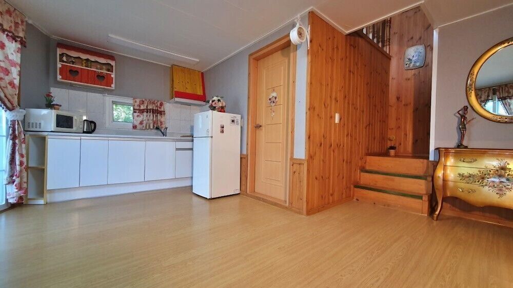 Castel on the hill pension Room (Orora) 5