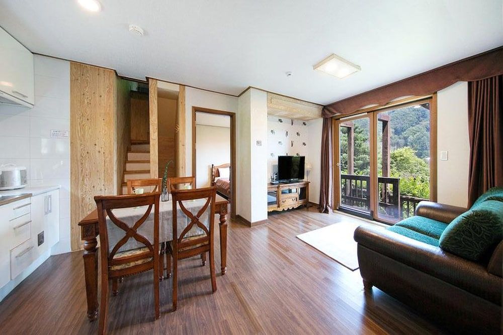 Pyeongchang Maia Pension Basic Room, 2 Bedrooms (D-type ( Family Deluxe )) 5