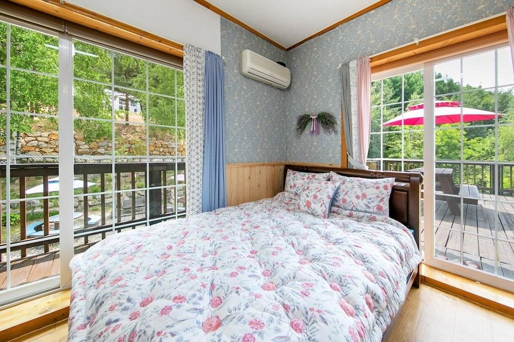 Pyeongchang Secret Garden Pension Basic Room, 1 Bedroom (Malgeunhaneul ( F2 ))