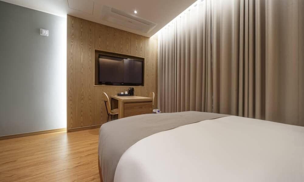 Dongdaegu Station Eastern Hotel Deluxe Terrace Room 3