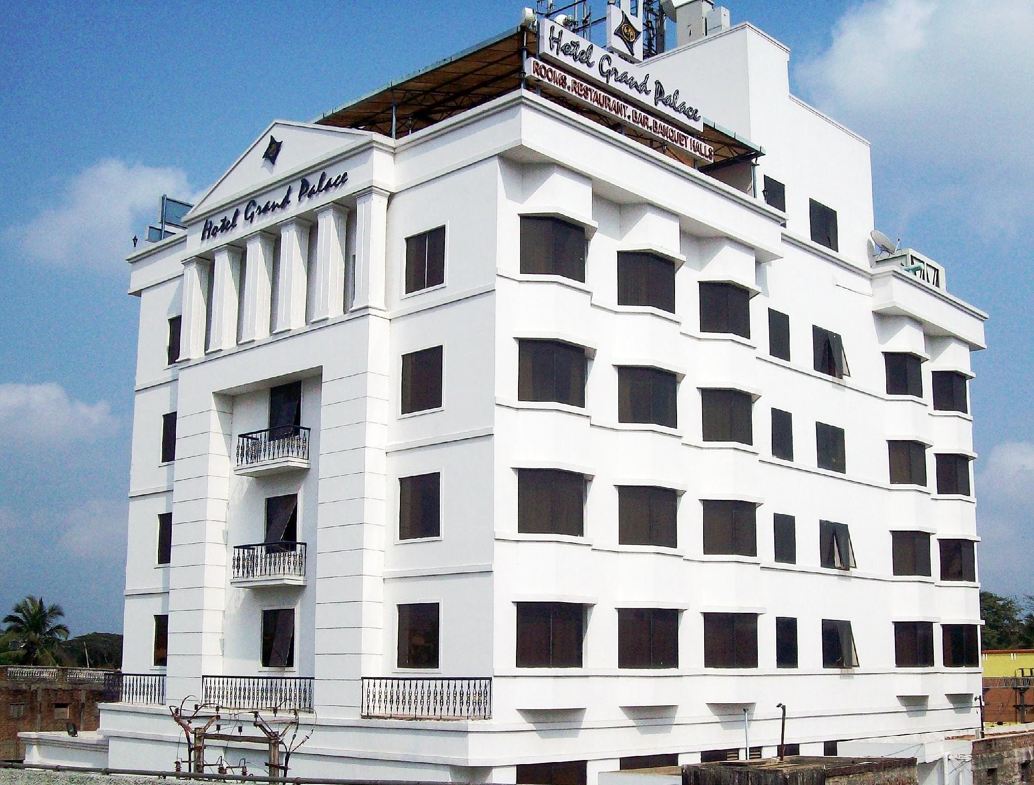 undefined Hotel Grand Palace 4