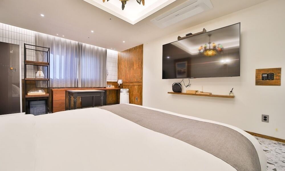 FEBRUARY HOTEL LIONS PARK DAEGU Room (Suite) 3