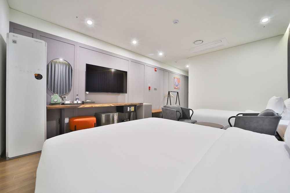 Hotel PIED Suseong Superior Twin Room 3
