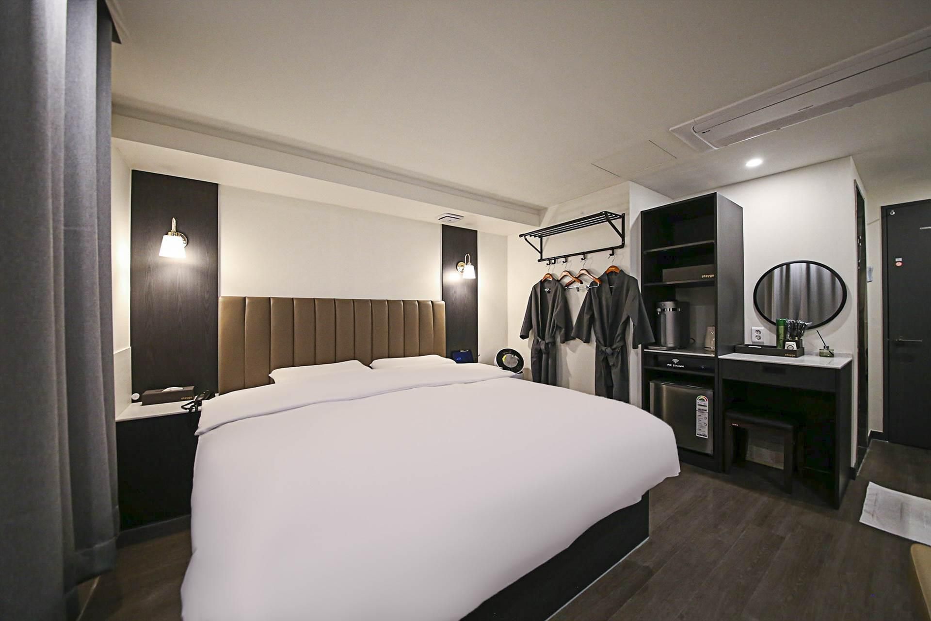 25 Hotel Uiwang Standard B