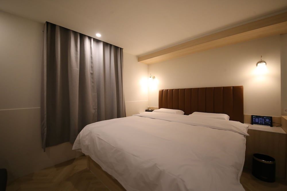 25 HOTEL Premium Room 5