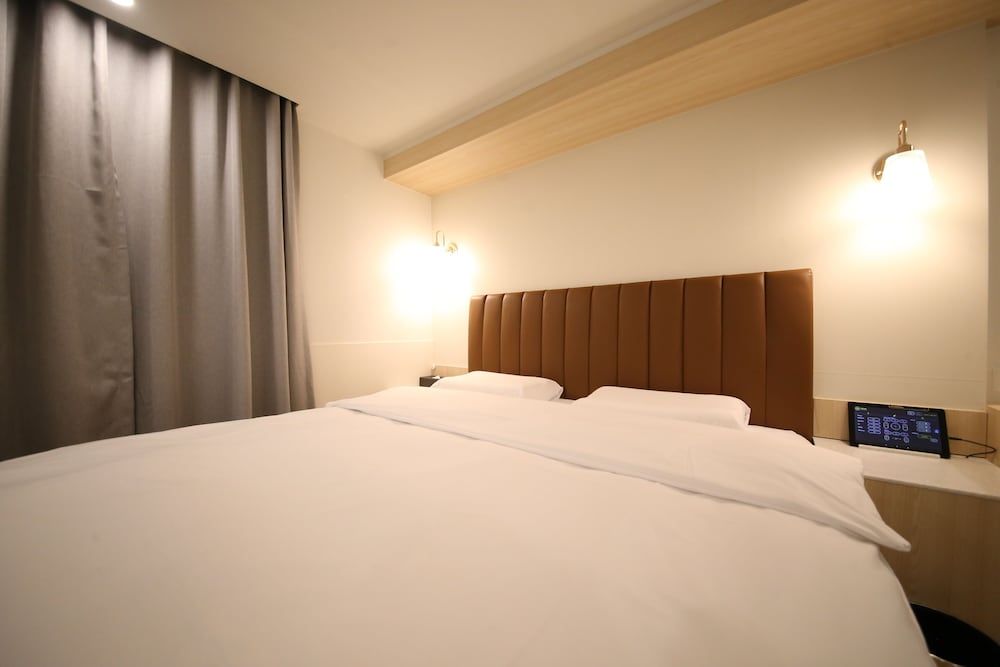 25 HOTEL Premium Room 8