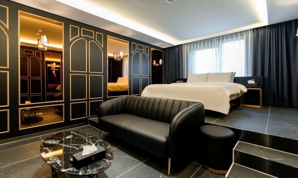 Uiwang Hotel Mayotte Premier Suite Room 2