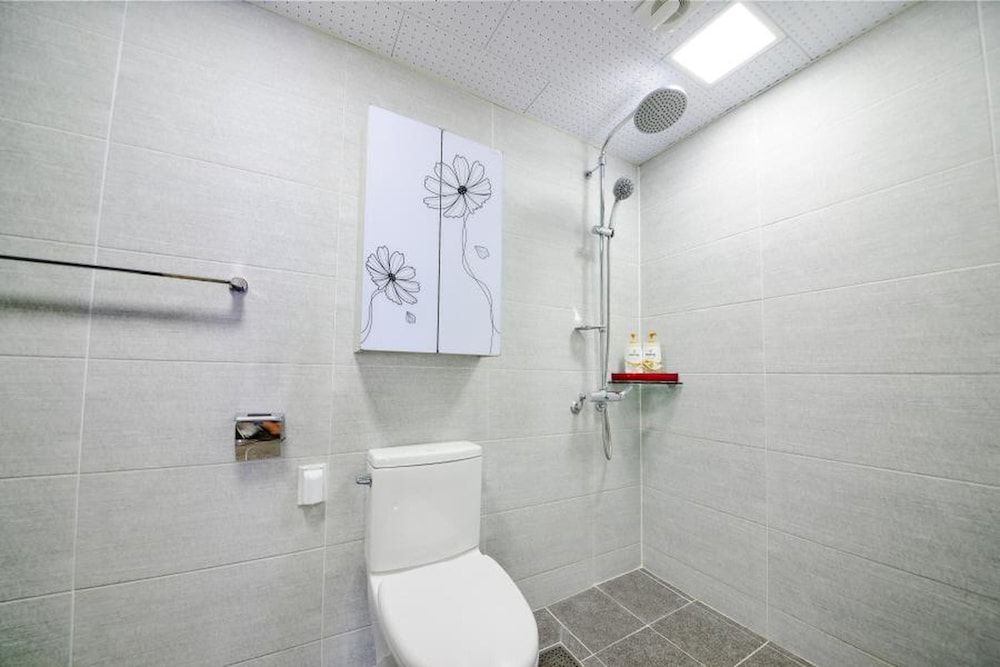 Donghae Red Roof Pension Basic Room, 1 Bedroom (202) 7