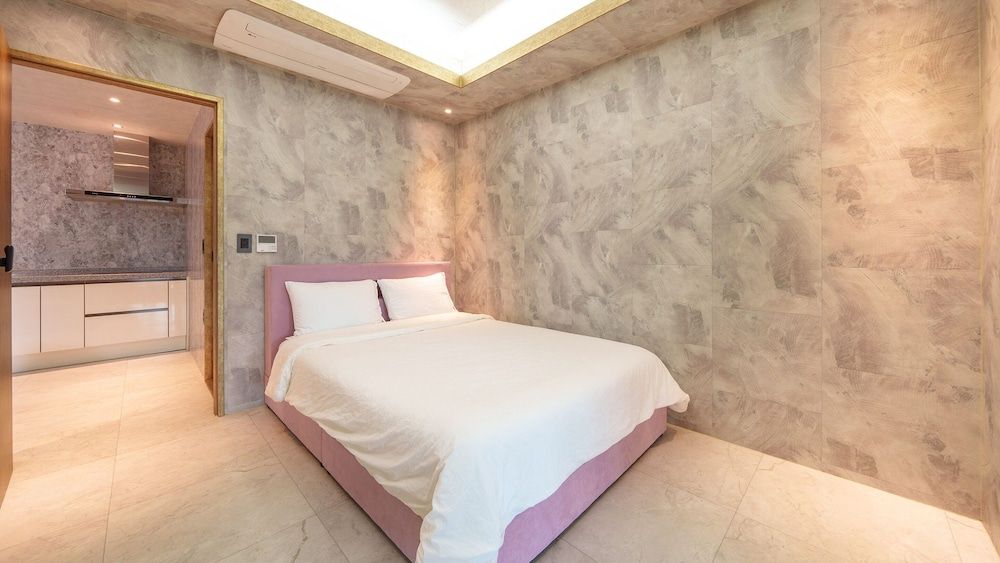 Chuncheon Poolhouse Epop Basic Room, 3 Bedrooms (B)