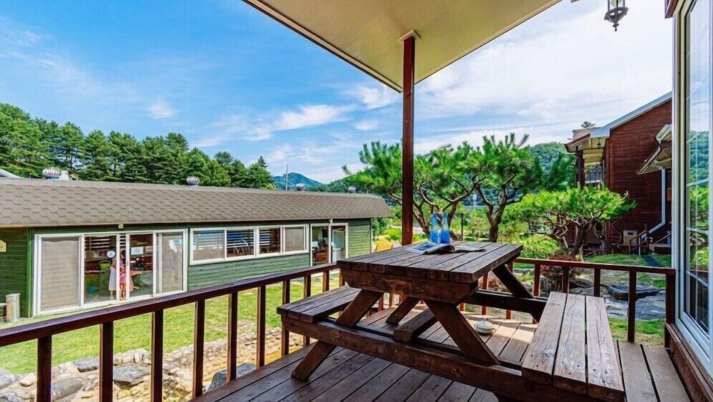 Gangchon Palace Pension Room (Strozzi1) 3