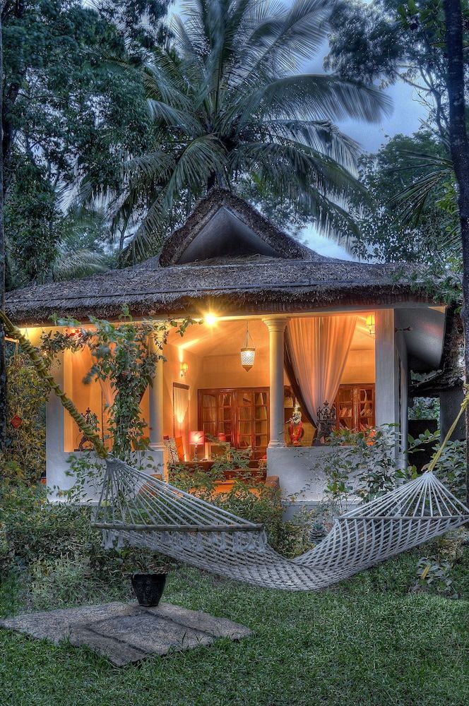 Amritara Shalimar Spice Garden Resort & Spa