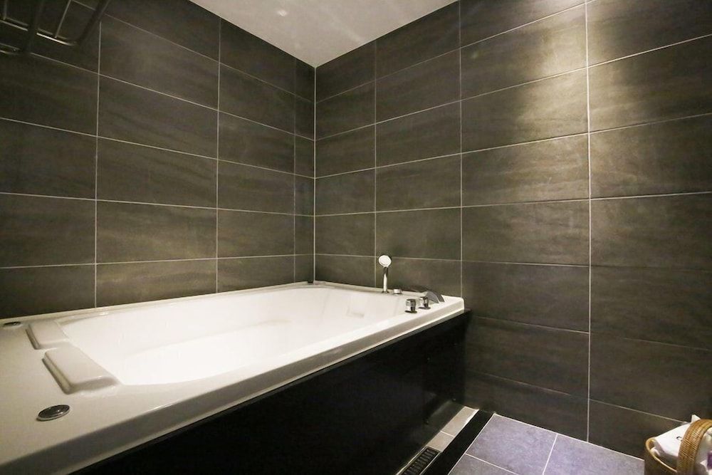 Hotel Class Deluxe Room 9