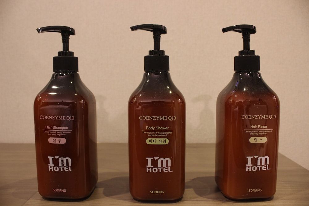 IM Hotel Deluxe Room 8