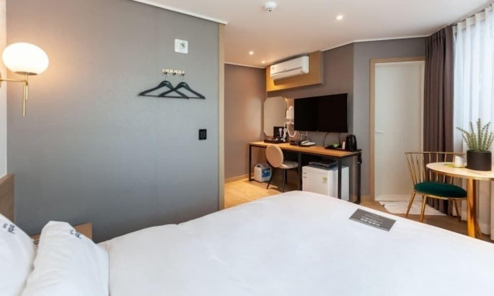 YAJA Hotel Tongyeong Ferry Terminal Branch Standard Double Room