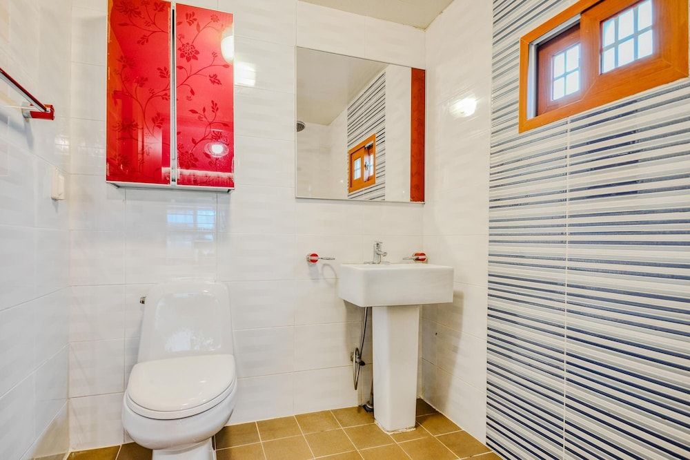 Tongyoung Mongdolhouse Pension Basic Room, 1 Bedroom (Kirincho) 5