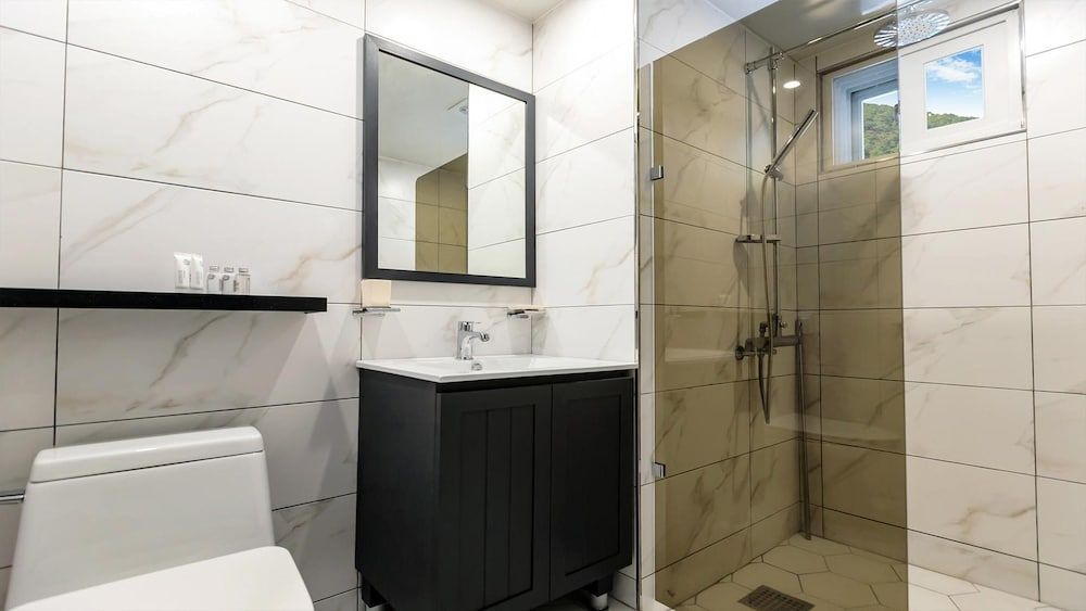 Tongyeong Fh365 Pension Basic Room, 1 Bedroom (302 (Spa,Ocean view)) 4