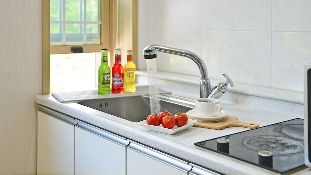 Tongyoung Macaio Pension Basic Room, 1 Bedroom (Pineapplemint 205)