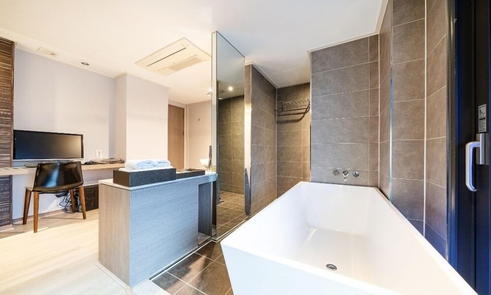 Bundang Regency Hotel Suite Room - Terrace 4