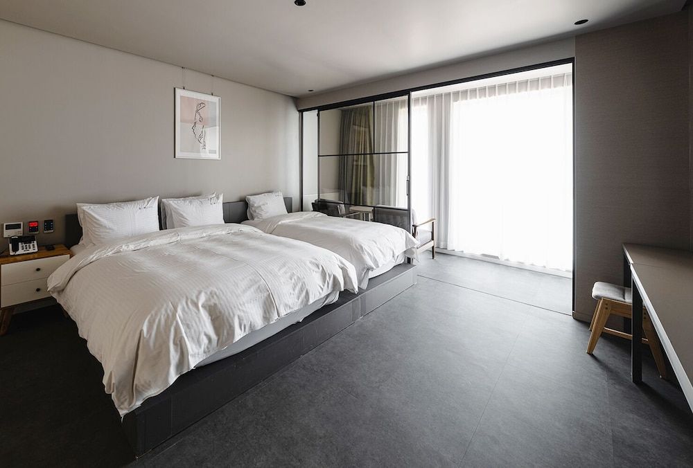 Day Nice Hotel Deluxe Twin Room, Ocean View 5