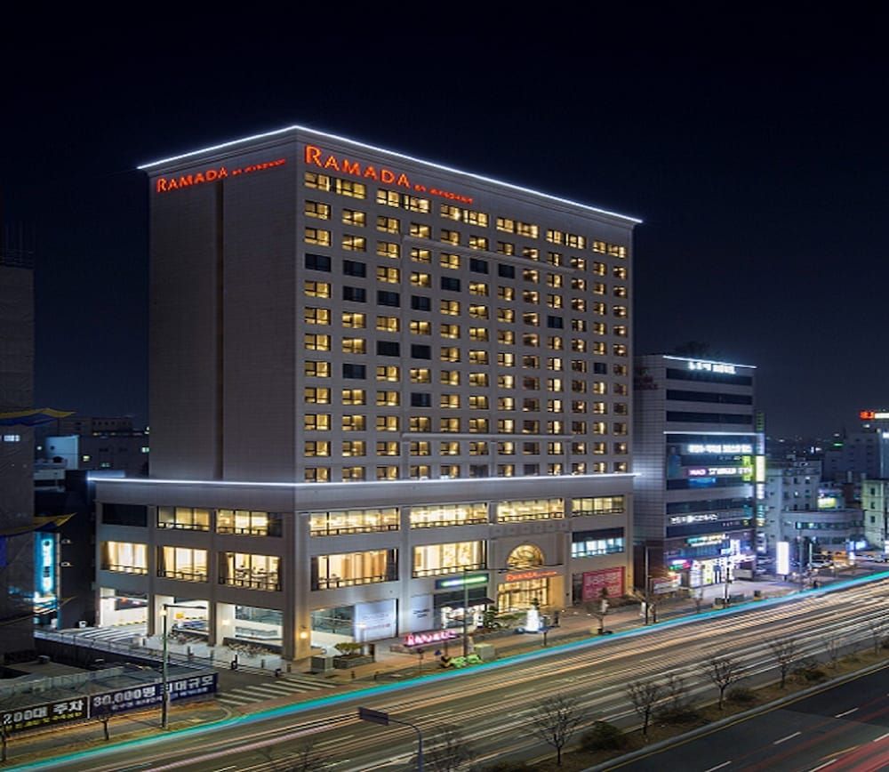undefined Ramada by Wyndham Daejeon 7
