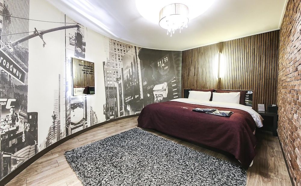 undefined Lexy Hotel