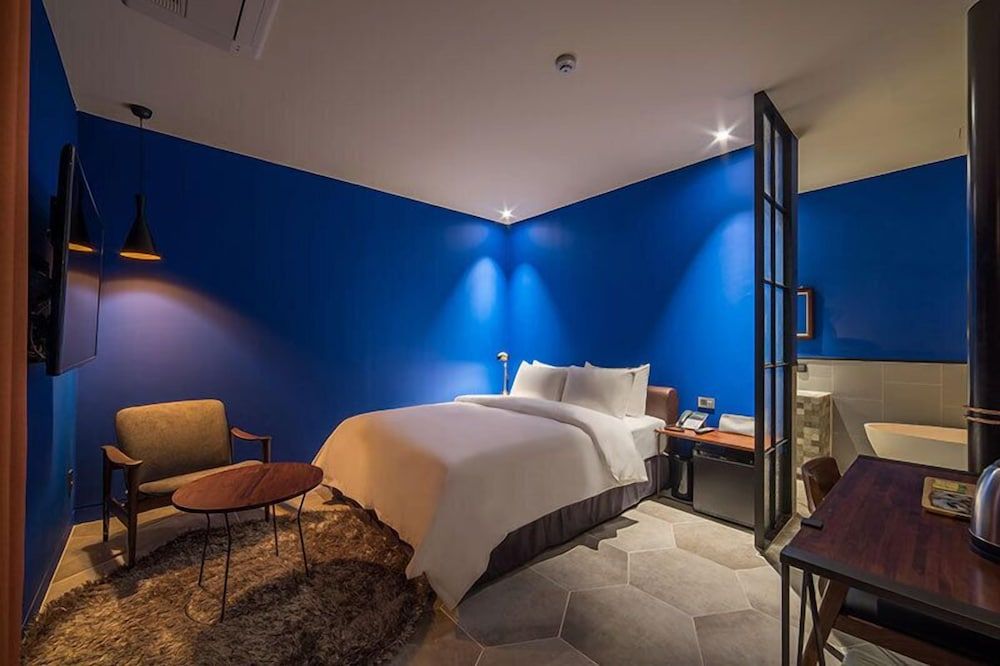 Hotel March Standard Room 2