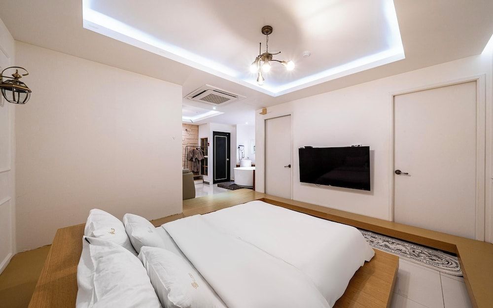 undefined Daejeon Yuseong Hotel LOD 1 10