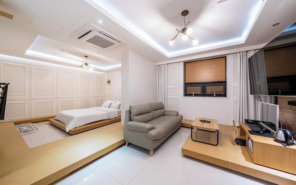 undefined Daejeon Yuseong Hotel LOD 1 6