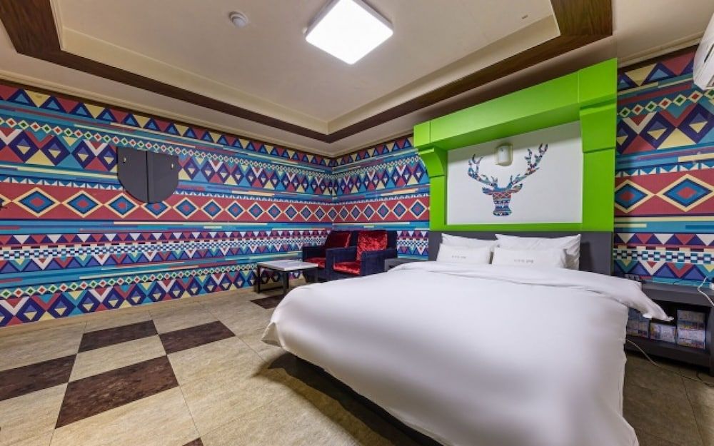 undefined Daejeon Yongjeon Limousine 7