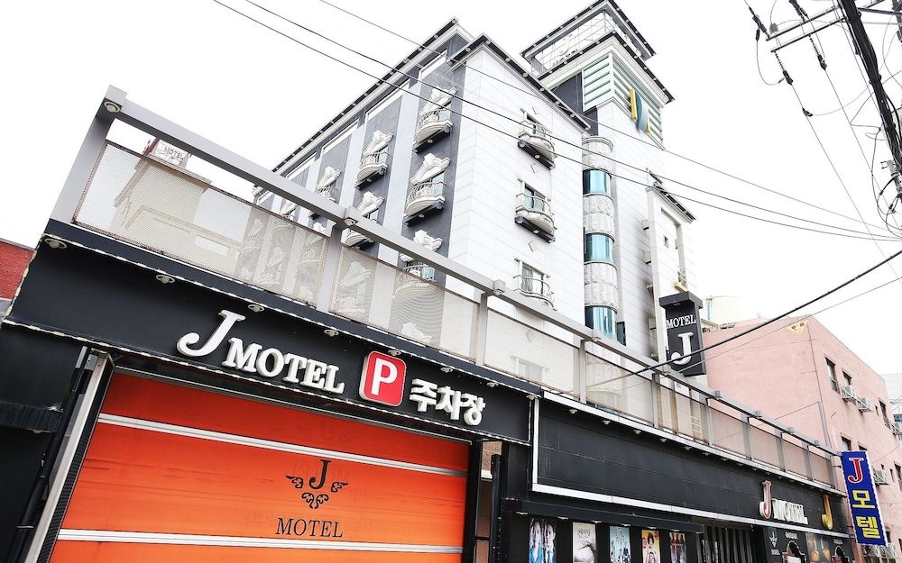 undefined Daejeon Yongjeon J