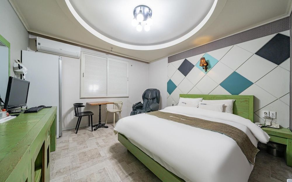 undefined Daejeon Yuseong Luxury 4