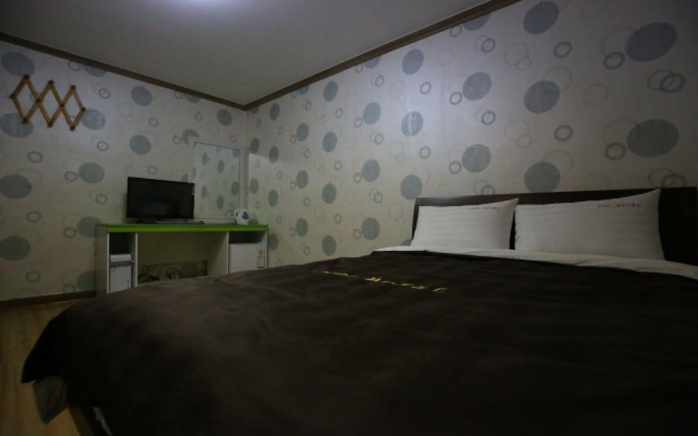 undefined Daejeon Yongjeon Mami 4