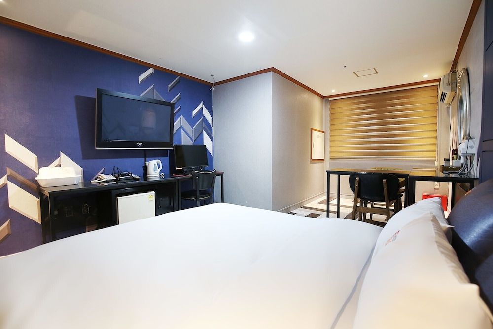 undefined Daejeon Dunsan Rodeo 7