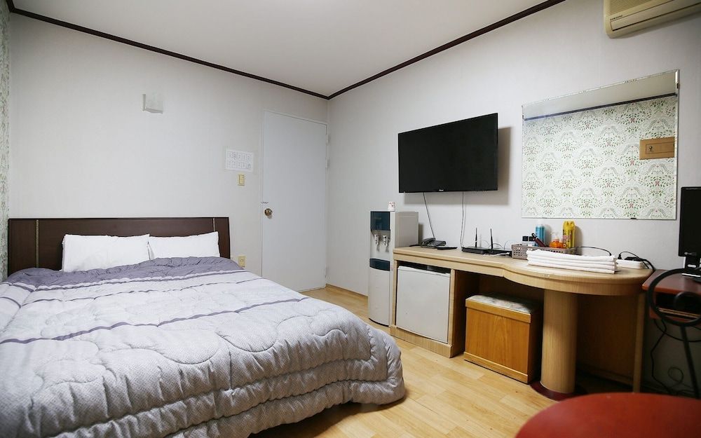 undefined Daejeon Yuseong Chowon Motel 9