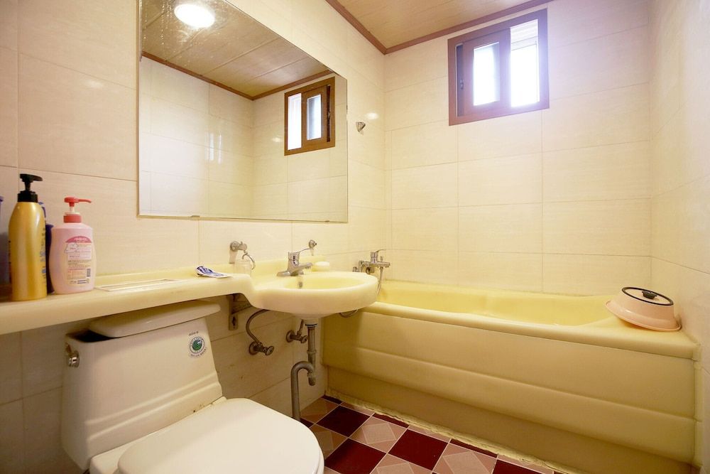 undefined Daejeon Yucheon Co-o 9