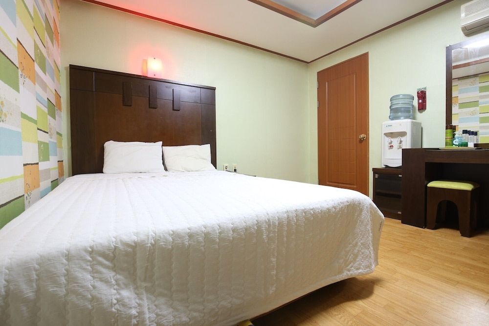 undefined Daejeon Yucheon Co-o 5