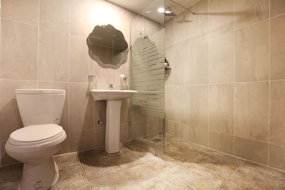undefined Daejeon Dunsan Four Seasons 6