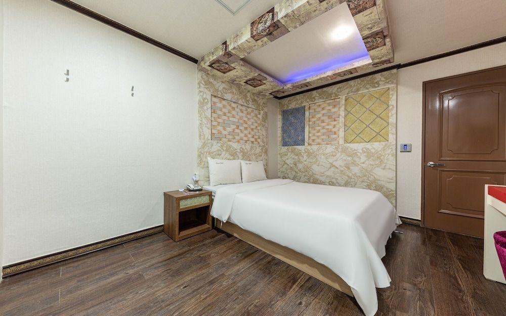 undefined Daejeon BNB 7