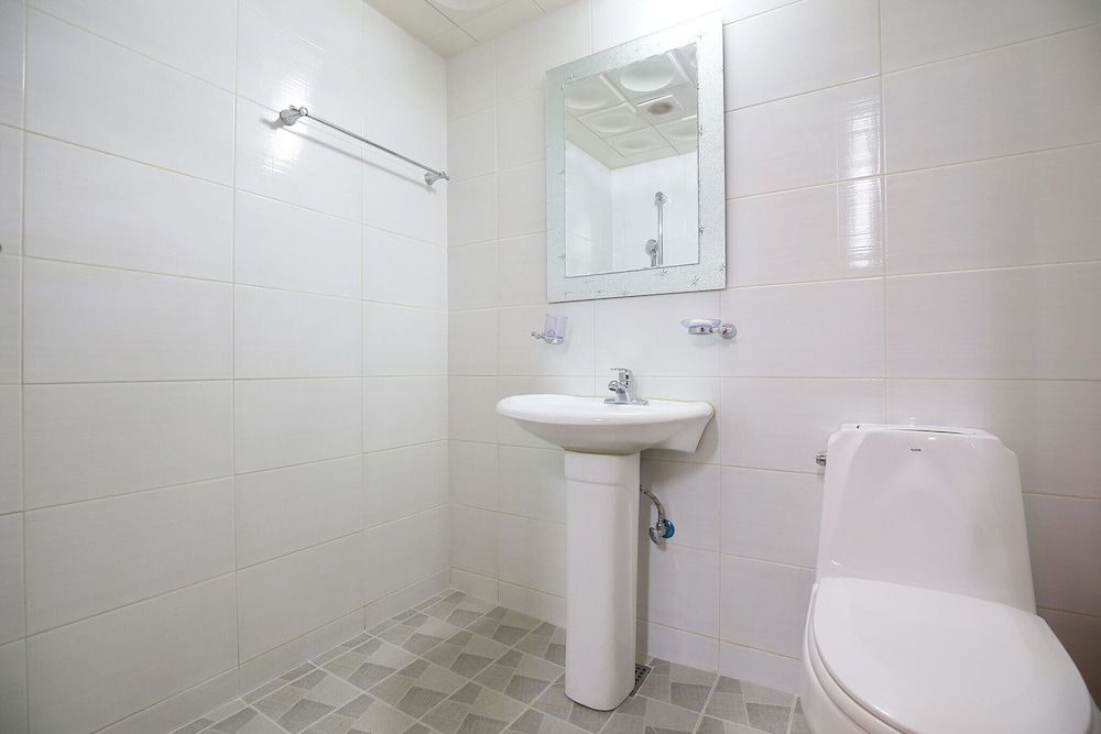 Daejeon Yongjeon Happy Tower Room (Ondol (air purifier)) 6