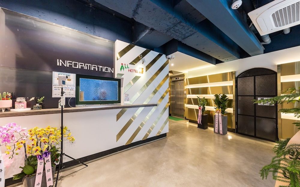 undefined Daejeon Yongmun Olive 8