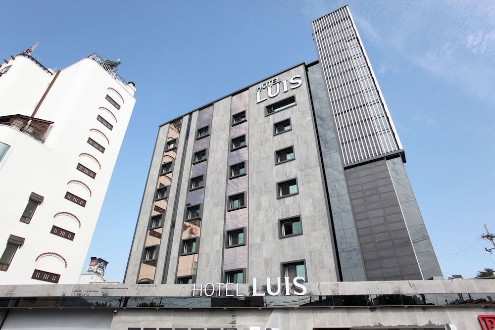 undefined Daejeon Munchang Luis 6