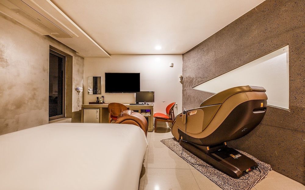 undefined Daejeon Yuseong MAC 9