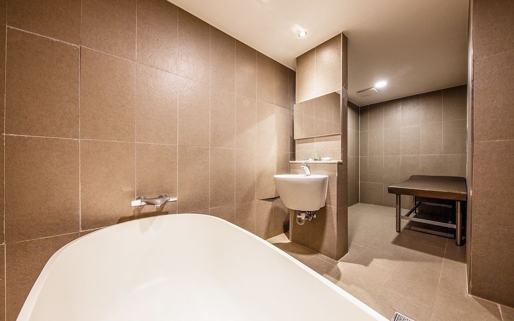 undefined Daejeon Yuseong MAC 6