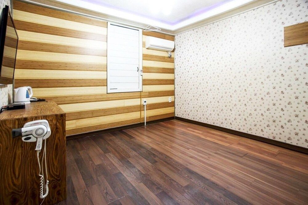 undefined Daecheon Sintanjn Green 9