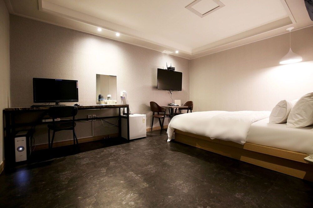 undefined Daejeon Seonhwa Iteul 9