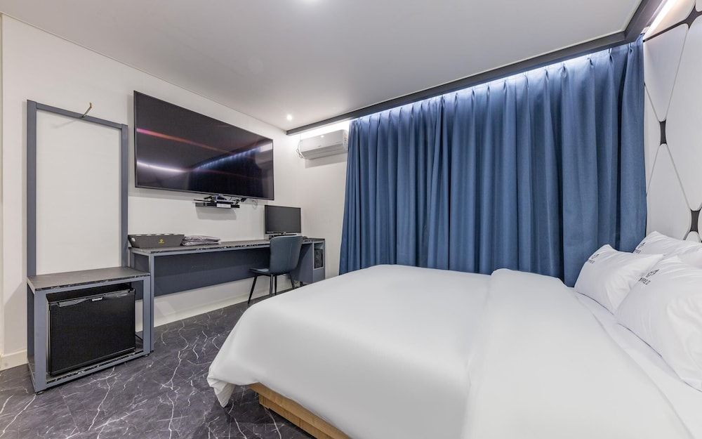 undefined Daejeon Yongmun Kakao 2nd Branch 6